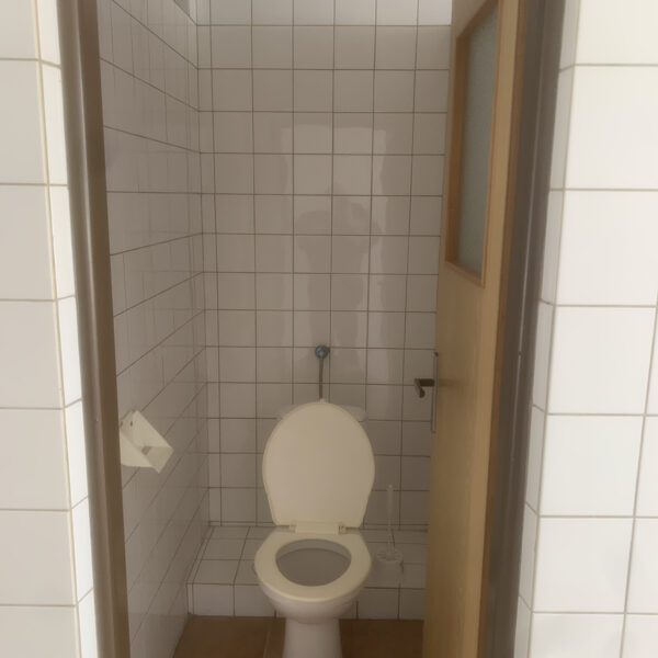 spoločné WC